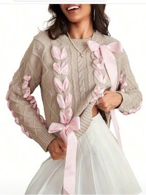 Ribbon-Trim Cable Knit Crewneck Sweater - Beige with Pink Ribbons